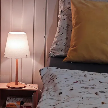 Vintage With Garden View Apartamento Bratislava