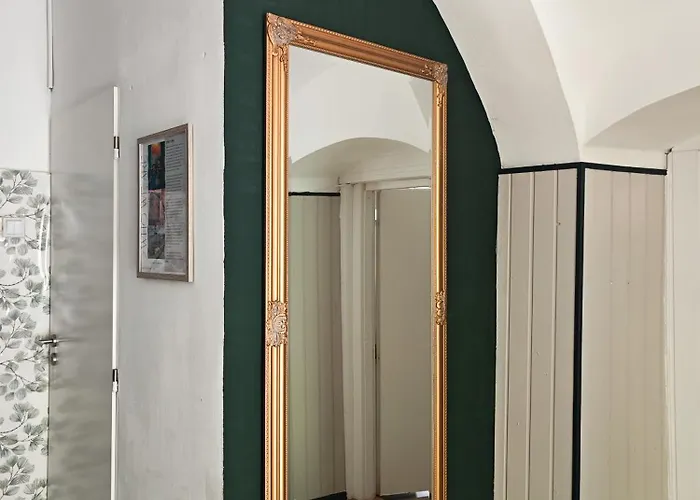 Vintage With Garden View