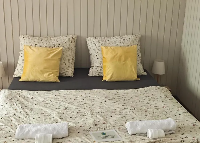 Vintage With Garden View Apartament *